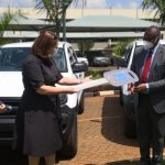 La Direction des enquêtes criminelles du Kenya reçoit de l’équipement pour lutter contre la traite des personnes